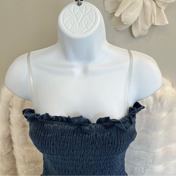 So Be Ruched Ruffle Dress (M) - Picture 4 of 8